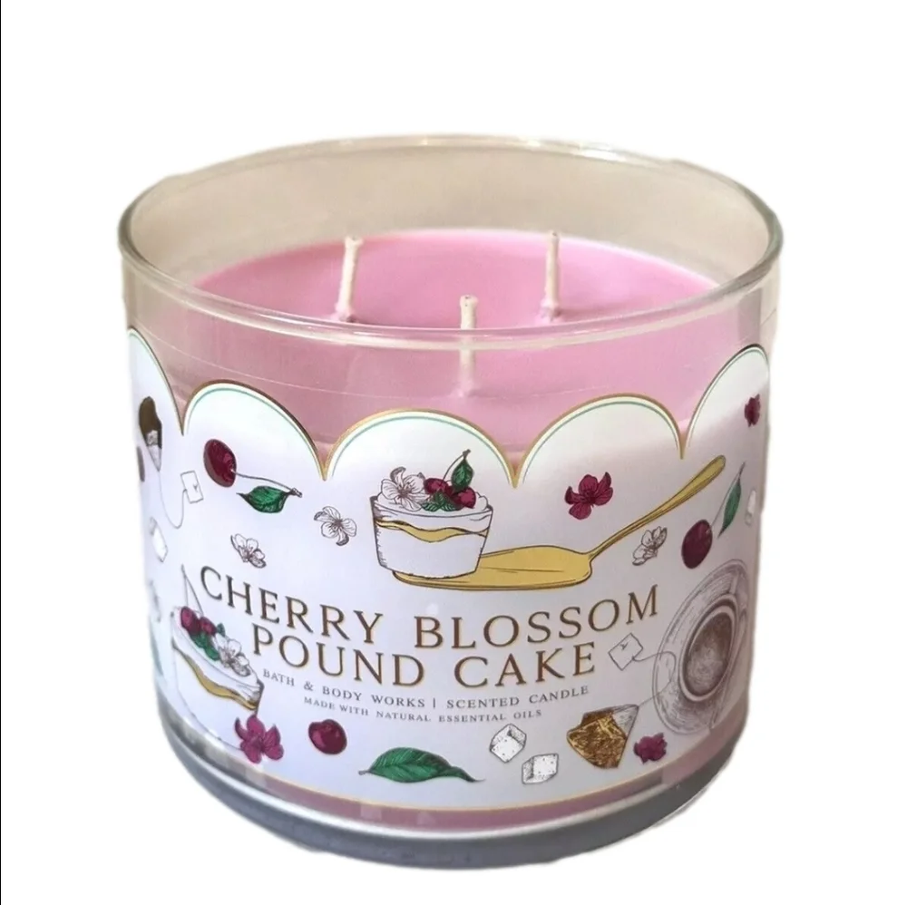 Bath & Body Works Cherry Blossom Pound Cake Candle 3 Wick Candle